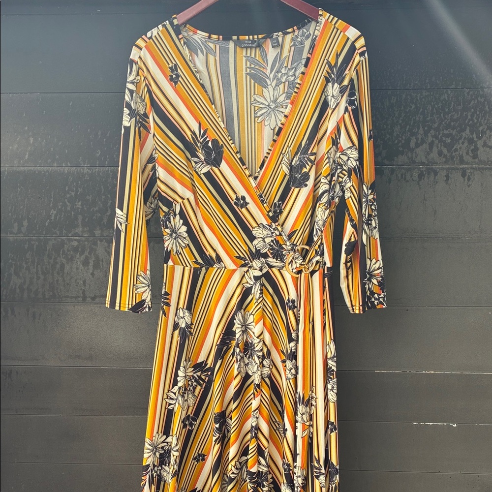 Mile Gabrielle Elegant Floral Striped 3/4 Sleeve Dress Size 1X